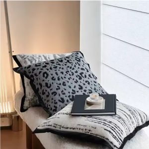 Luxury Leopard Print Faux Mink Fur Throw Pillow – Soft & Fluffy Cushion for Sofa or Bed